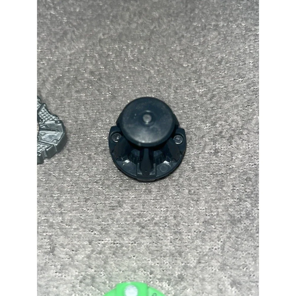 Beyblade Burst Lot Tomy Hasbro 2 Beys Egis Outer Quest Gargoyle G4 with Launcher